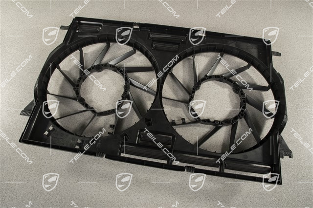 Fan shroud