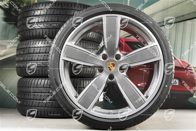 22-inch summer wheel set Sport Classic, rims 10J x 22 ET48 + 11,5J x 22 ET61 + Pirelli summer tyres 285/35 ZR22 + 315/30 ZR22, with TPM