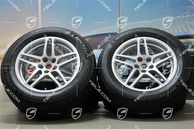 18-inch "Macan S" all-season wheel set, rims 8J x 18 ET21 + 9J x 18 ET21, Michelin tyres 235/60 ZR 18 + 255/55 ZR 18, with TPMS