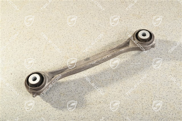 Upper control arm, L=R