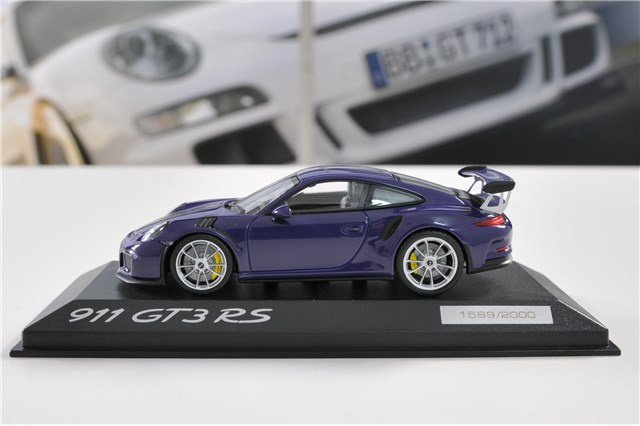WAP0200310E 1/43 ポルシェ 911 GT3RS紫 WAP0200310E 1/43 ポルシェ 911 GT3RS紫 ミニチャンプス
