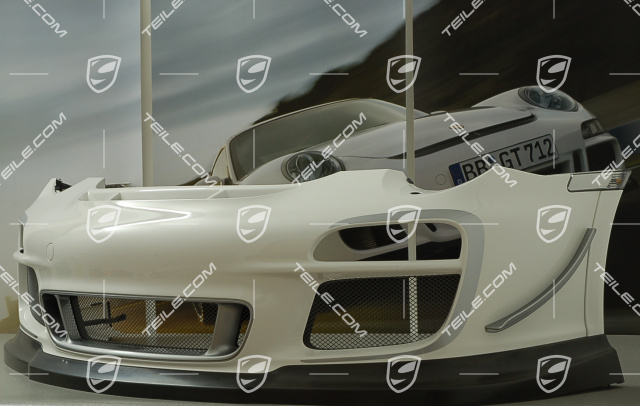 GT3 RS 4.0  Complete front bumper incl. lip spoiler + 4x grille +3x retaining frames+2x wheel cover+2x lateral spoiler