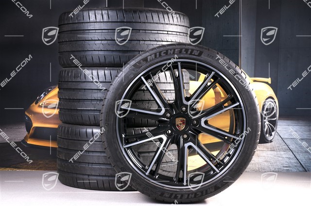 21-inch Panamera Exclusive Design summer wheel set, rims 9,5J x 21 ET71 + 11,5J x 21 ET69 + Michelin summer tires 275/35 ZR21 + 325/30 ZR21, black, with TPM