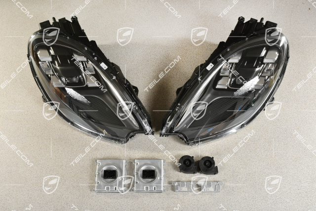 LED headlights, incl. Dynamic Light System Plus (PDLS+), LHD, L+R