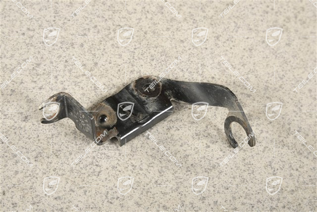 Bracket, R