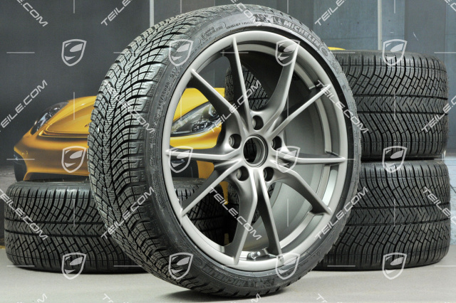 20" koła zimowe, komplet Carrera S (IV), idealne felgi (jak nowe) 8,5J x 20 ET49 + 11J x 20 ET56 + NOWE opony zimowe Michelin Pilot Alpin PA4 N1 245/35 R20 + 295/30 R20 (0 km), kolor platinum (półmat)