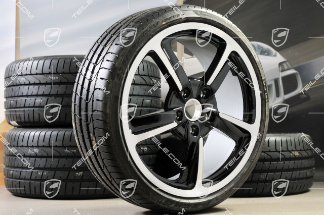 20-inch SportTechno summer wheel set, rims 8,5J x 20 ET57 + 10J x 20 ET50, summer tires Pirelli 235/35 R20 + 265/35 R20, in black, with TPM