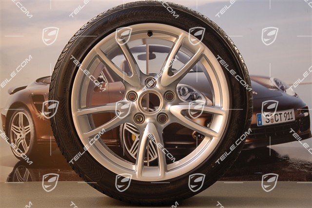 18-inch Carrera IV wheel set, wheels 8J x 18 ET57 + 11J x 18 ET51, tyres 235/40 R18 + 295/35 R18
