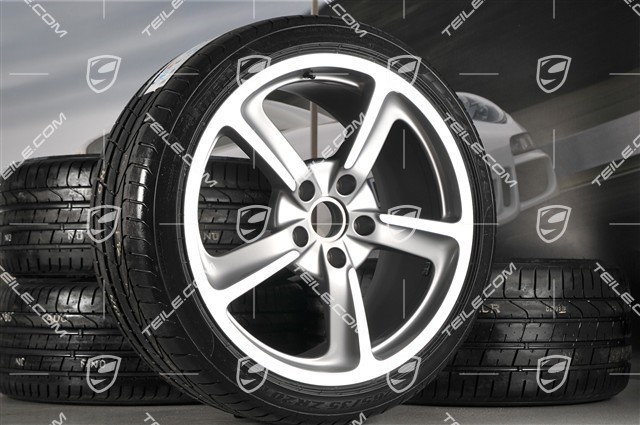 20-inch SportTechno summer wheel set, 8,5J x 20 ET57 + 10J x 20 ET50, 235/35 ZR20 + 265/35 ZR20 with TPM