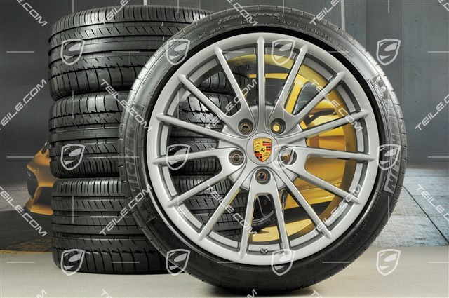 20-inch Panamera Sport summer wheel set, 2 x 9,5J x 20 ET 65 + 2 x 11,5 J x 20 ET 63, Michelin summer tyres 255/40 ZR20 + 295/35 ZR20 with TPM