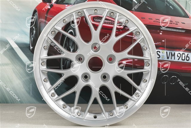 18-inch SportClassic II wheel set, 7,5J x 18 ET50 + 10J x 18 ET65