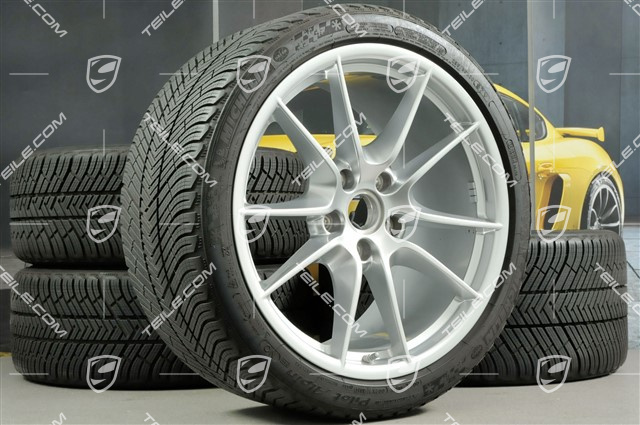 20" Komplet kół zimowych Carrera S (III) , felgi 8,5J x 20 ET51 + 11J x 20 ET52 + opony zimowe Michelin 245/35 ZR20 + 295/30 ZR20, z czujnikami ciśnienia