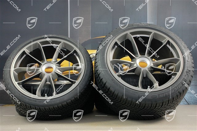 GT3RS 20-inch winter wheel set, rims/discs 9J x 20 ET55 + 12J x 20 ET47 + Michelin winter tires 245/35 R20 + 315/35 R20, with TPMS