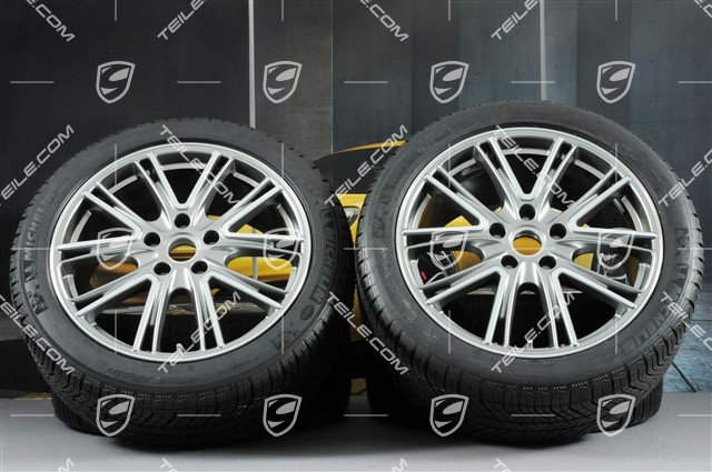 20-inch winter wheels set "Exclusive Design", rims 9,5 J x 20 ET71 + 10,5 J x 20 ET71 + Michelin Pilot Alpin 4 winter tires 275/40 R20 + 315/35 R20, platinum silver