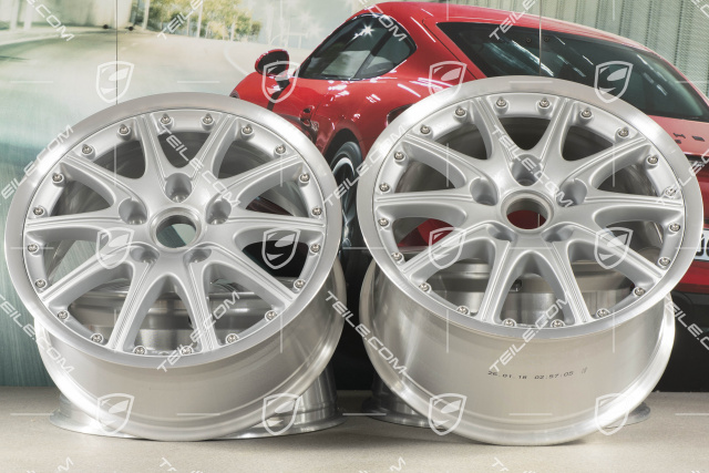 18-inch GT3 SportDesign wheel set, 8J x 18 ET52 + 10J x 18 ET65