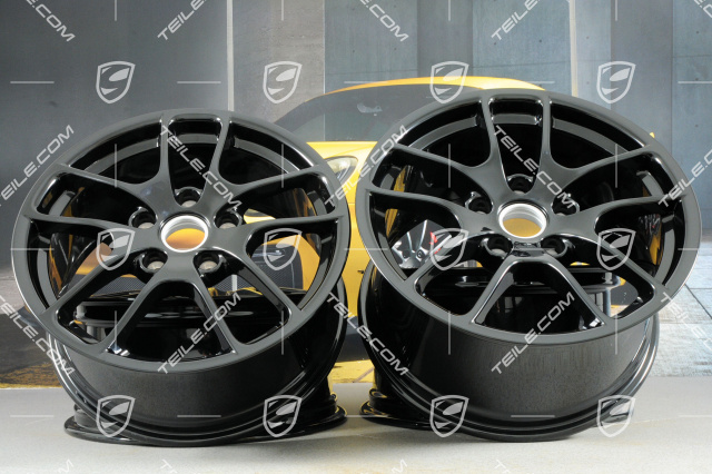 18-inch wheel rim set Cayman III, 8J x 18 ET57 + 9,5J x 18 ET49, black high gloss