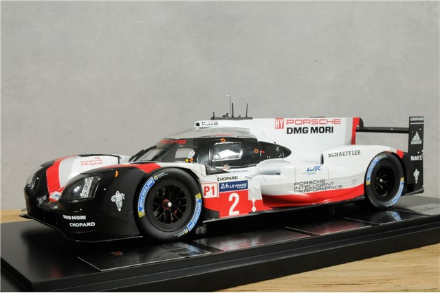 Porsche 919 Hybrid Le Mans Sieger 2017 #2, 1:18, Limited Edition