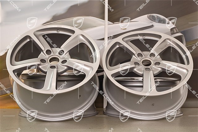 20-inch SportTechno wheel set, 8.5J x 20 ET57 + 10J x 20 x ET50