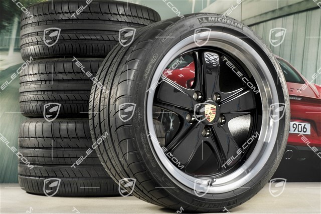 19-inch "911 Sport Classic" summer wheel set, wheels 8,5J x 19 ET55 + 11,5J x 19 ET50, Michelin summer tyres 235/35 ZR19 + 305/30 ZR19, with TPMS