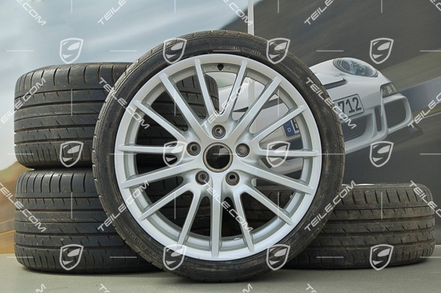 19-inch SportDesign summer wheel set, 8 J x 19 ET 57 + 11 J x 19 ET 67, with tyres 235/35 ZR 19 + 295/30 ZR 19,  for C2/C2S