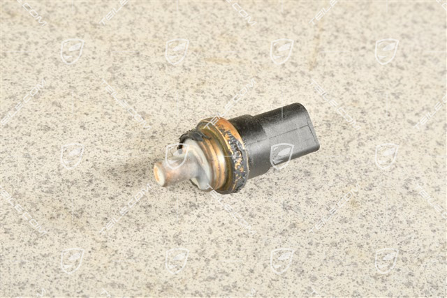 Water coolant temperature sensor