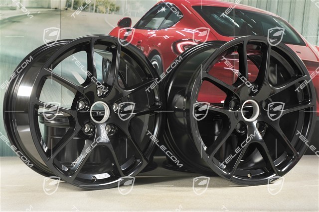 18-inch wheel rim set "Cayman III", 8J x 18 ET57 + 9J x 18 ET47, black high gloss