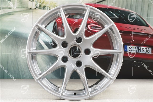 18-inch Panamera S wheel, 9J x 18 ET53