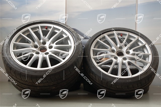19-inch SportDesign summer wheel set, wheels 8J x 19 ET57 + 11J x 19 ET 51 + tyres 235/35 ZR 19 + 305/30 ZR 19