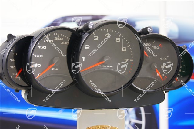 Instrument cluster, C2, 6-speed manual transmission