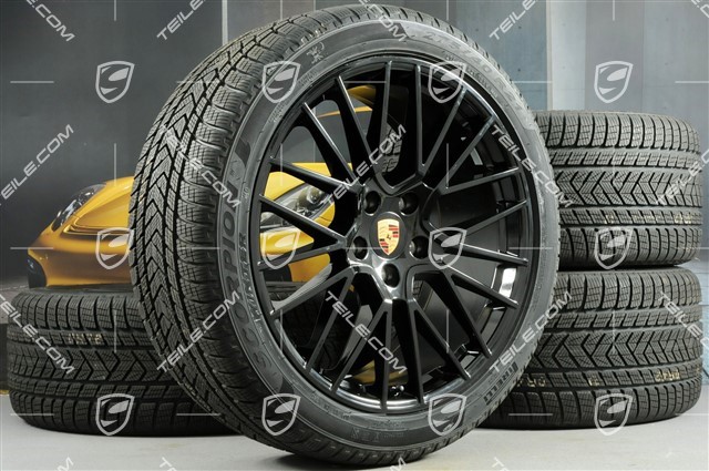 21" Cayenne COUPÉ RS Spyder Winterräder Satz, Felgen 9,5J x 21 ET46 + 11,0J x 21 ET49 + Pirelli Winterreifen 275/40 R21 + 305/35 R21, mit RDK-Sensoren, schwarz hochglanz