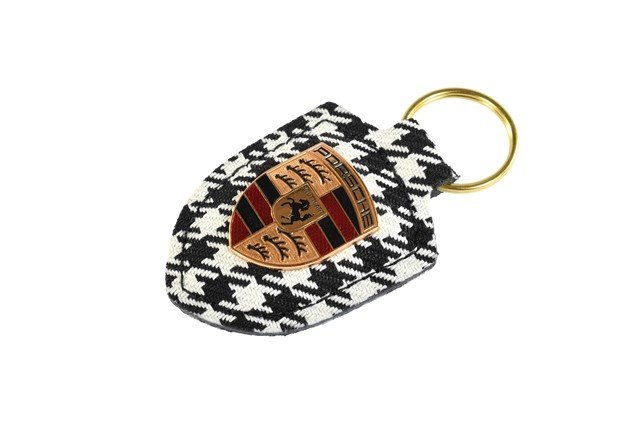 Porsche crest keyring, leather + pepita fabric black/white