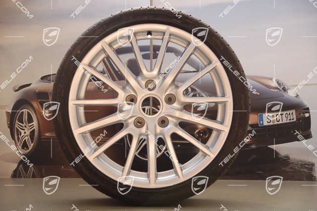 19-inch Sport-Design summer wheel set, wheels 8J x 19 ET57 + 9,5J x 19 ET46 + tyres 235/35 ZR19 + 265/35 ZR19