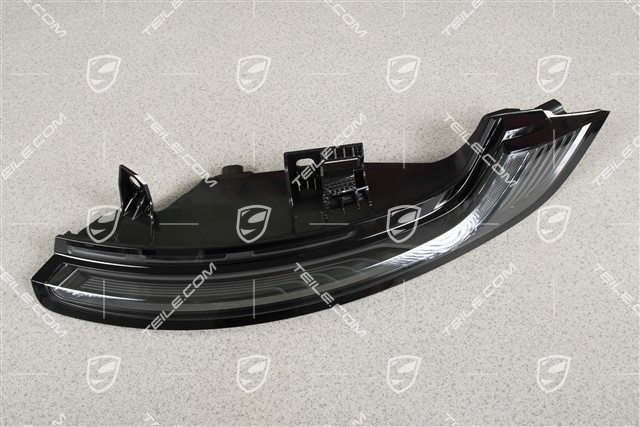 Tail light, rear light, R