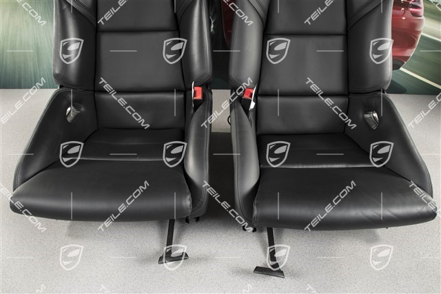 Sportowe fotele kubełkowe, składane, podgrzewane, czarna skóra, małe ślady użytkowania i transportowe, L+R