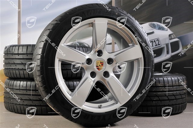 19-inch Cayman S summer wheel set, 8J x 19 ET57 + 9,5J x 19 ET45, tyres 235/40 ZR19 + 265/40 ZR19 + TPM