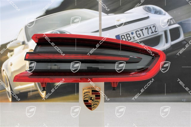Rear light, outer, R Rear light, outer, R