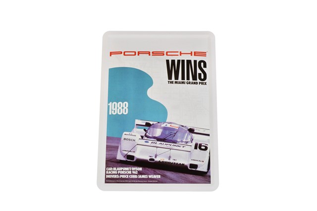 Porsche Museum Metalowa kartka pocztowa Miami GP 962 10 x 15 cm