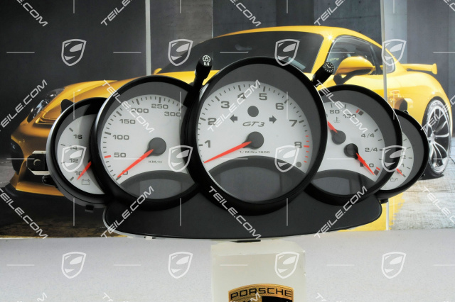 Instrument cluster, GT3, 6-speed manual transmission