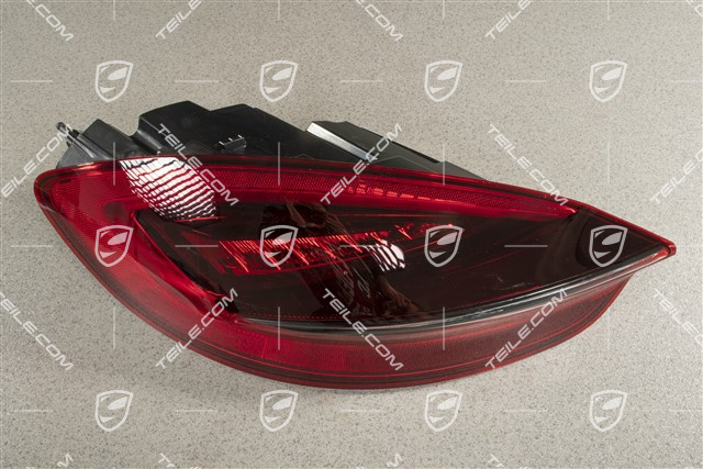 Rear light, GT4/Spyder, L