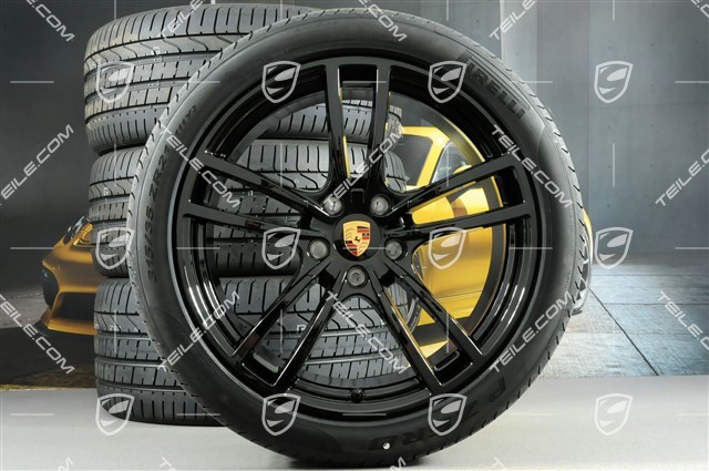 21-inch Cayenne Turbo Design summer wheel set, rims 9,5J x 21 ET46 + 11,0J x 21 ET58 + Pirelli P Zero summer tyres 285/40 R21 + 315/35 R21, with TPMS, black high gloss