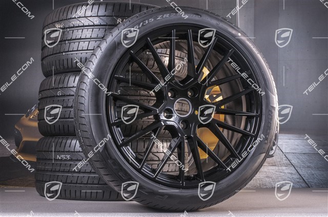 21-inch Cayenne RS Spyder summer wheel set, rims 9,5J x 21 ET46 + 11,0J x 21 ET58 + Pirelli P Zero summer tyres 285/40 R21 + 315/35 R21, with TPMS, black high gloss