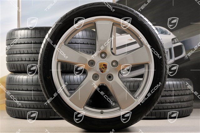 20" Sport Classic summer wheels set,GT-Silber met.,  rims 9,5J x 20 ET65 + 11,5 x 20 ET63 + summer tyres 255/40 ZR20 + 295/35 ZR20, with TPM
