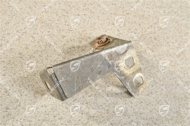 Bracket, R