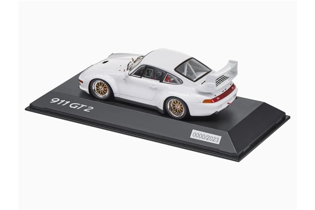 Porsche 911 993 GT2, żywica, biały, wersja limitowana / 2.023 szt., skala 1:43