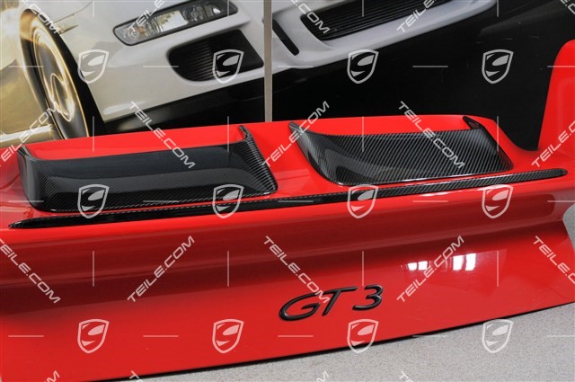 Carbon lip spoiler for GT3 rear lid (Gurney Flap), made from carbon, clear finish