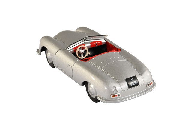 Porsche 356 Nummer 1 mit Kennzeichen, Welly, Maßstab 1:24