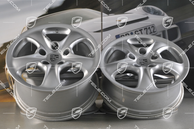 17-inch Carrera 4 wheel set, 7J x 17 ET50 + 9J x 17 ET55,