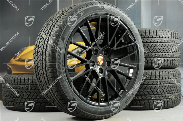 21-inch Cayenne RS Spyder winter wheel set, rims 9,5J x 21 ET46 + 11,0J x 21 ET58 + NEW Pirelli winter tyres 275/40 R21 + 305/35 R21, with TPMS, black high gloss