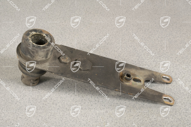 Suspension Spring Plate / Rear axle strut L=R