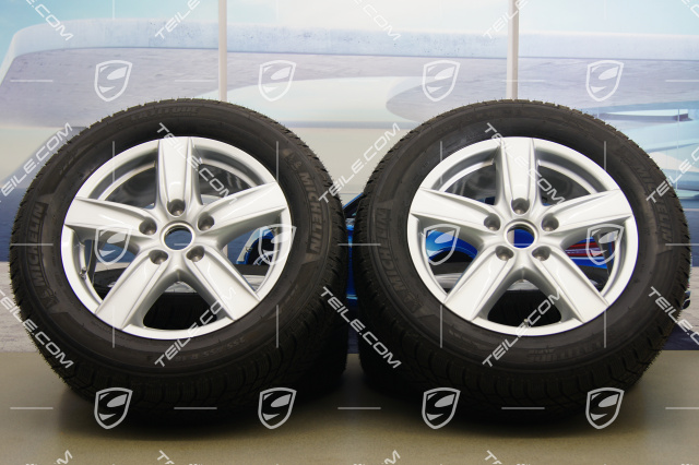 18" Cayenne S III Winterräder Satz, 4x Felgen 8 J x 18 ET 53 + 4x Michelin Winterreifen 255/55 R18 (DOT 2013), ohne RDK-Sensoren